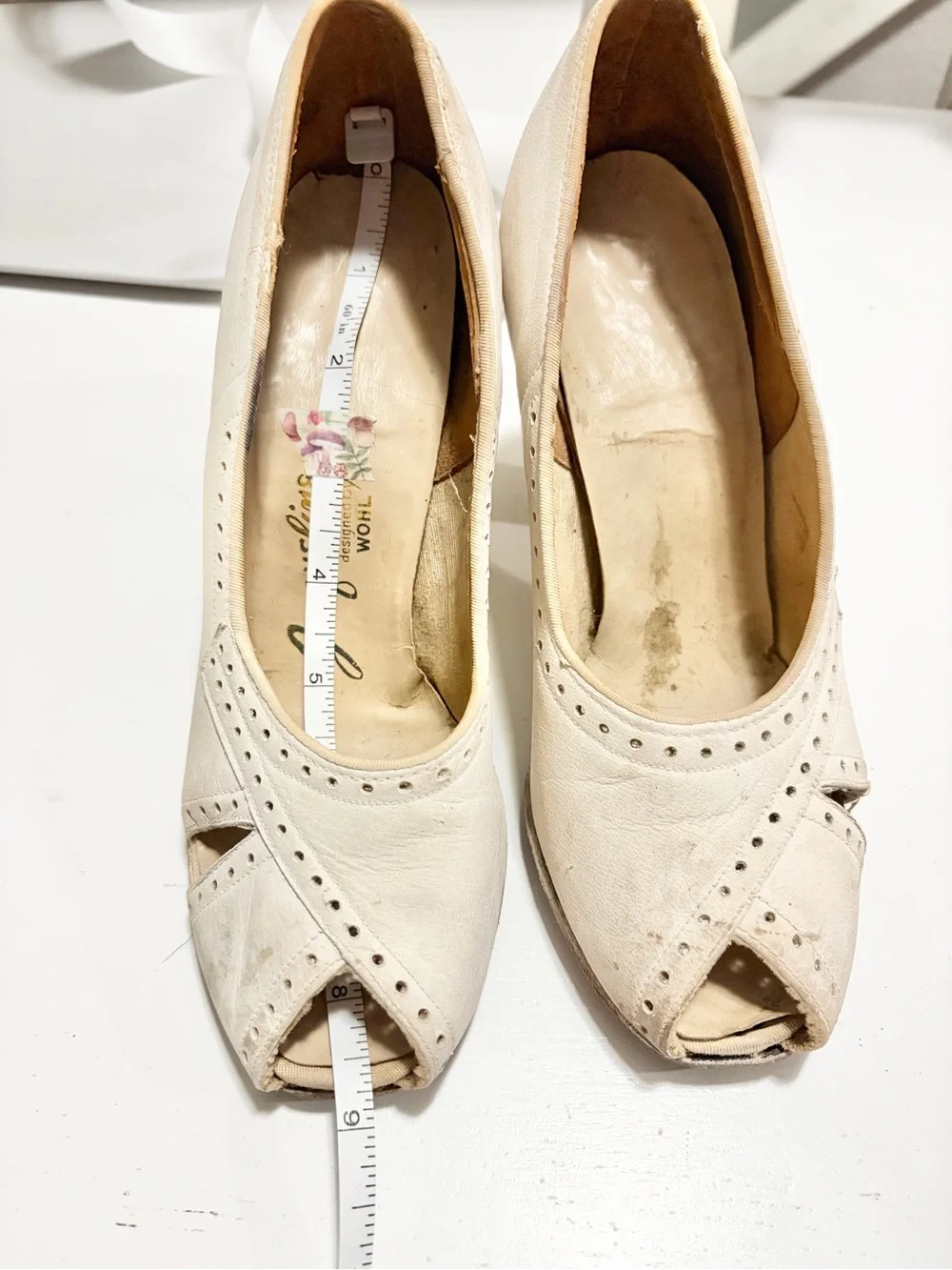 VTG 30s 40s Jacqueline Wohl Cream Vintage Peep Toe Cutout Heels